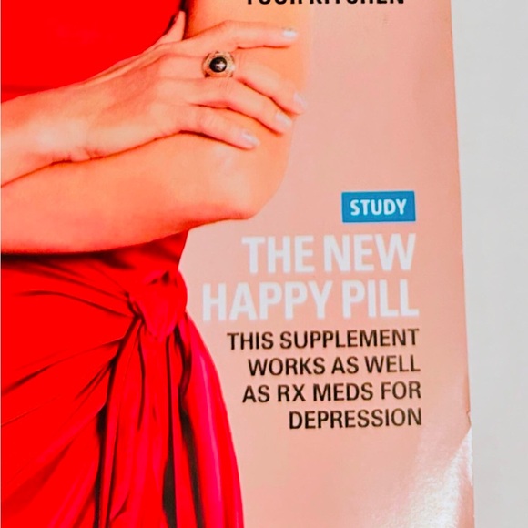 ⭐️5 For 25⭐️ For Women First Magazine - April 29, 2024 - Shawn Killinger - Picture 2 of 5